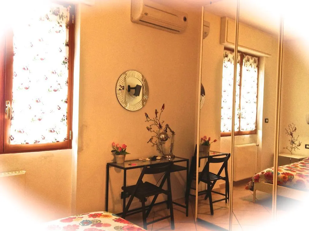 Top Suit Centro - Guest House Brugherio