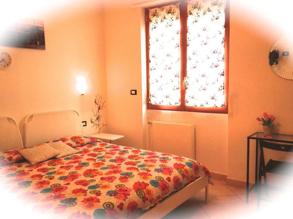 Top Suit Centro - Guest House Brugherio Italy