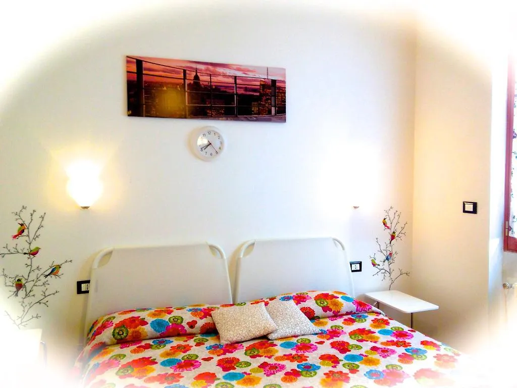 Top Suit Centro - Guest House Brugherio