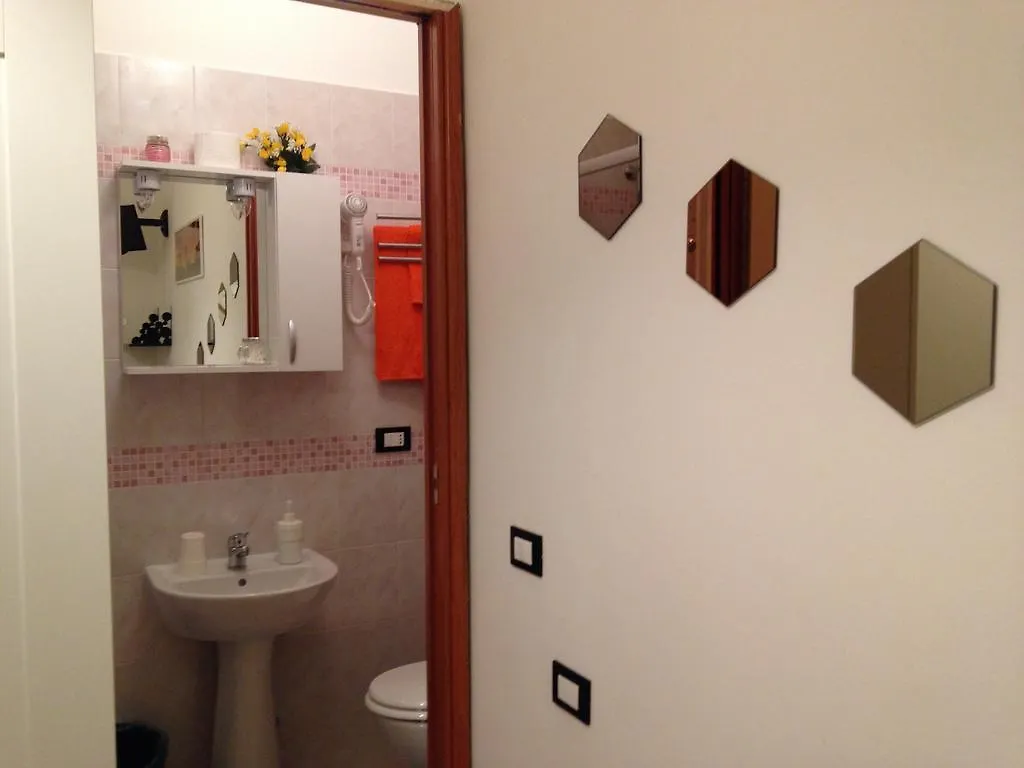 Top Suit Centro - Guest House Brugherio Italy