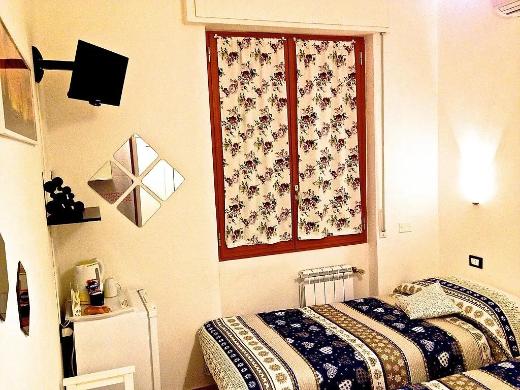 Top Suit Centro - Guest House Brugherio
