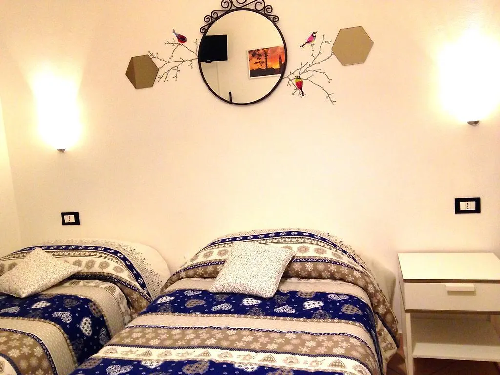 Top Suit Centro - Guest House Brugherio 0*,